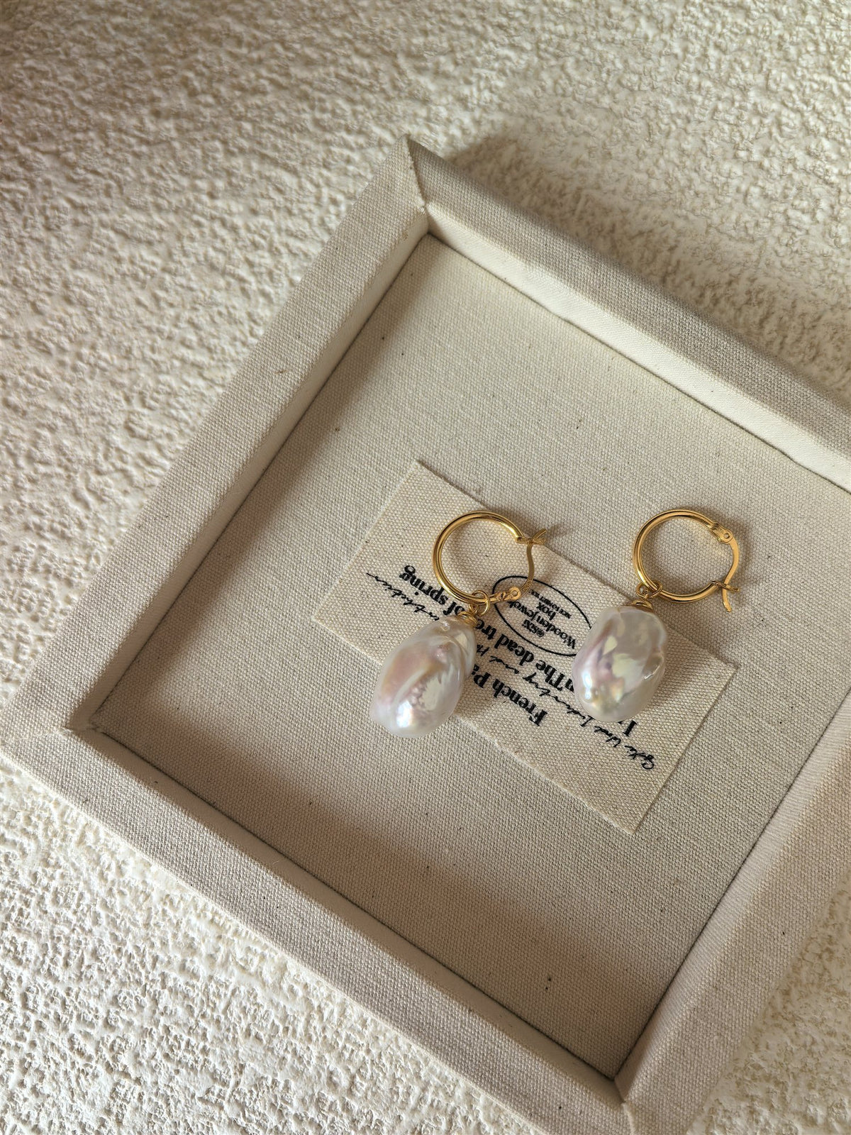 Baroque Pearl Hoop Earrings — photo 1