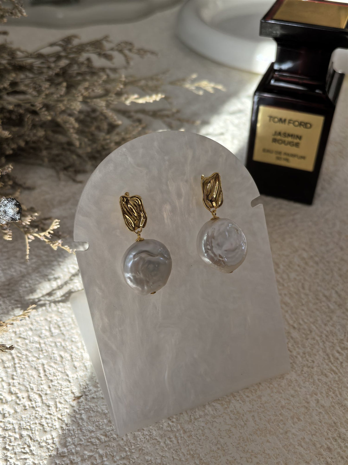 Baroque Pearl Hoop Earrings — photo 8
